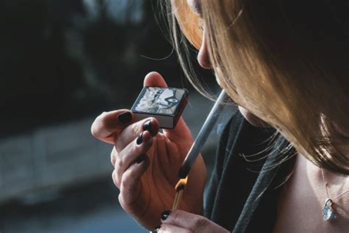 does nicotine make you lose weight