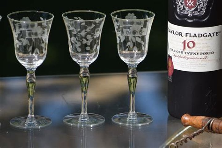 port glasses