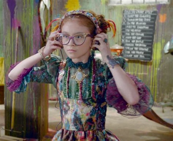 The Untold Story Of Anna Cathcart's Height