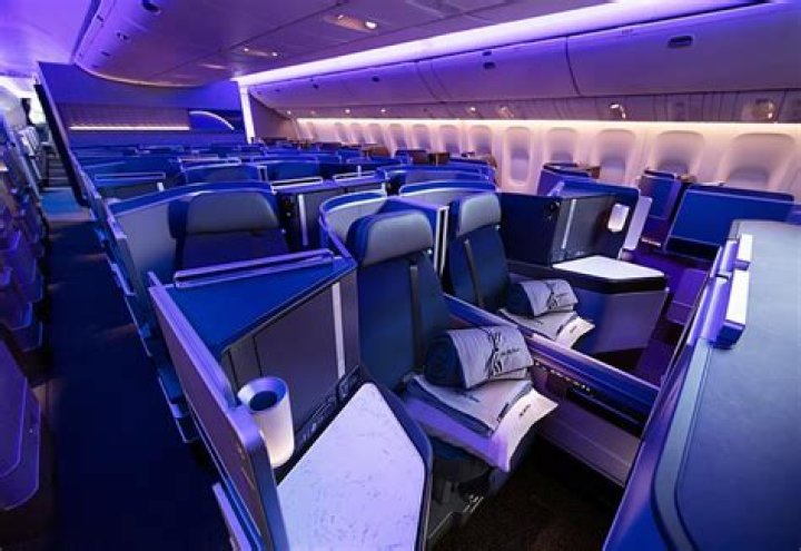 united economy plus