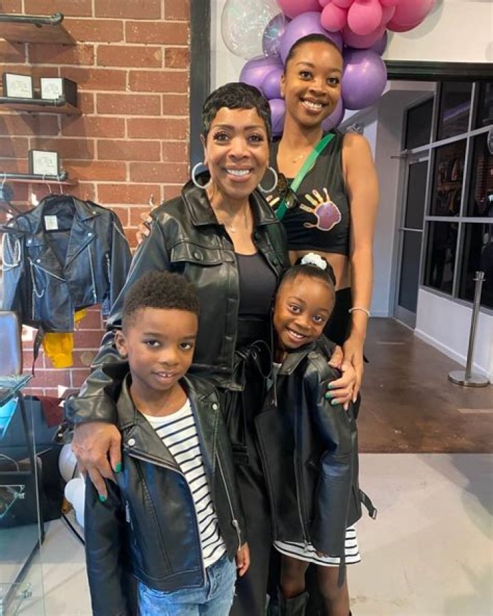 Unveiling The Enigma: "Sissy Sheridan Age" Explored